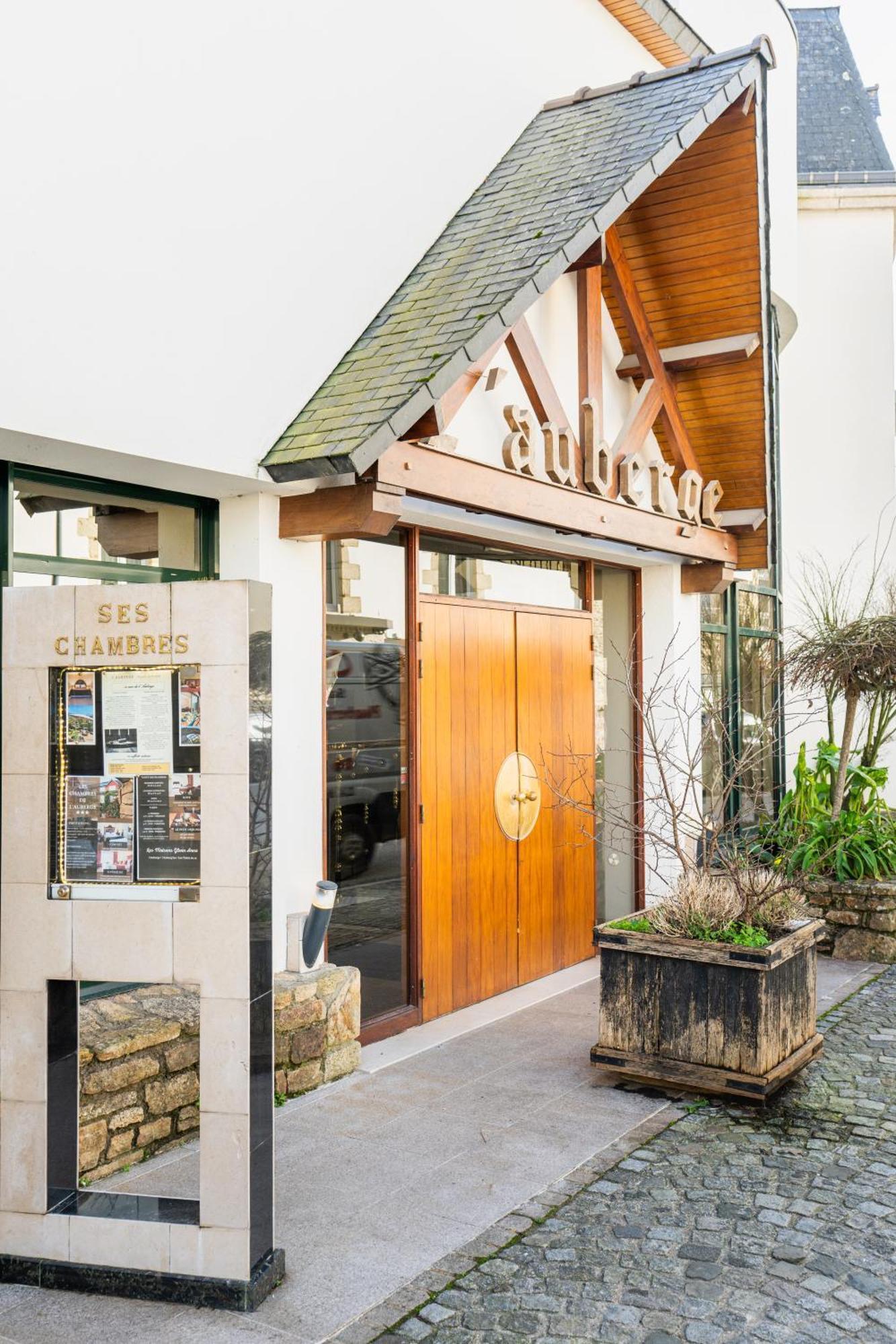 Logis L'Auberge - Maison Glenn Anna Sainte-Anne-d'Auray Экстерьер фото